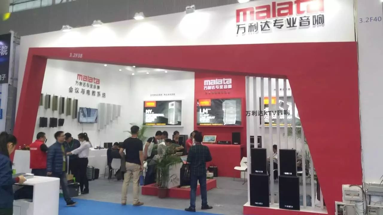 郑州哪里有批发舞台音响灯光_郑州舞台演出灯光音响工程_郑州灯光音响租赁