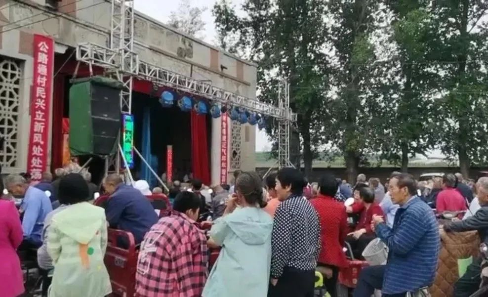 搭建舞台需要什么_需要舞台搭建客户_舞台搭建怎么找客户